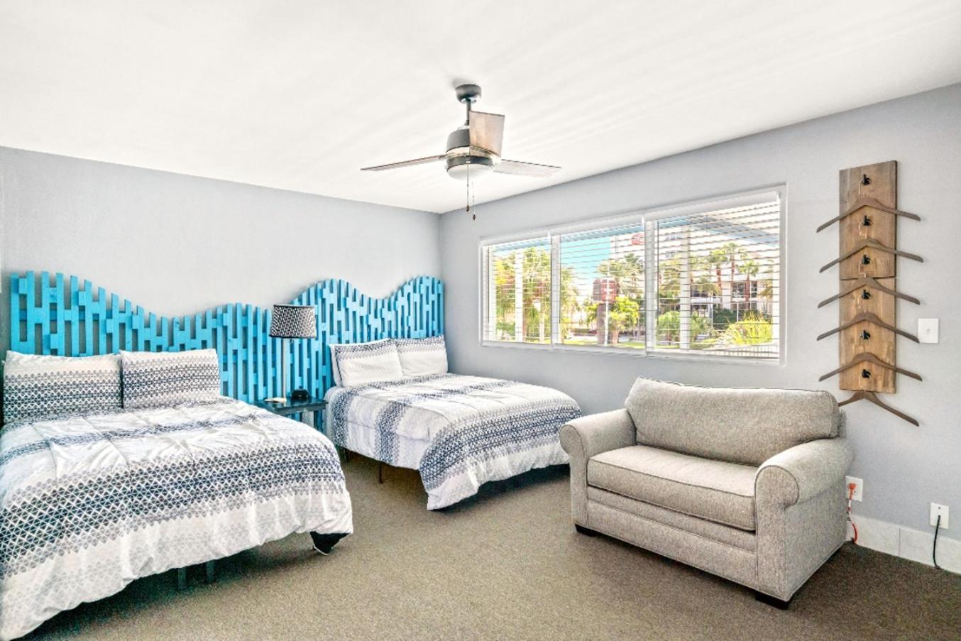 Boutique Beach Retreat St. Pete Beach Exterior foto